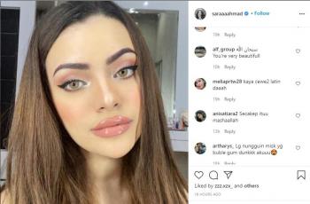 Sarah Ahmad disebut mirip wanita latin. (Instagram/saraaaahmad)