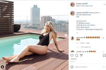 Wanda Nara tampil seksi di pinggir kolam renang. (Instagram/wanda_icardi)
