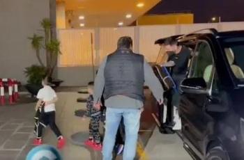 Lionel Messi di bandara.