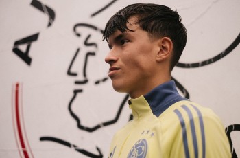 Gas Diangkut PSSI? Pemain Keturunan Indonesia Menggila di Ajax, Cetak Hattrick
