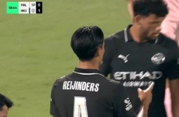 Blunder Memalukan Manchester City: Nama Tijjani Reijnders Typo di Jersey